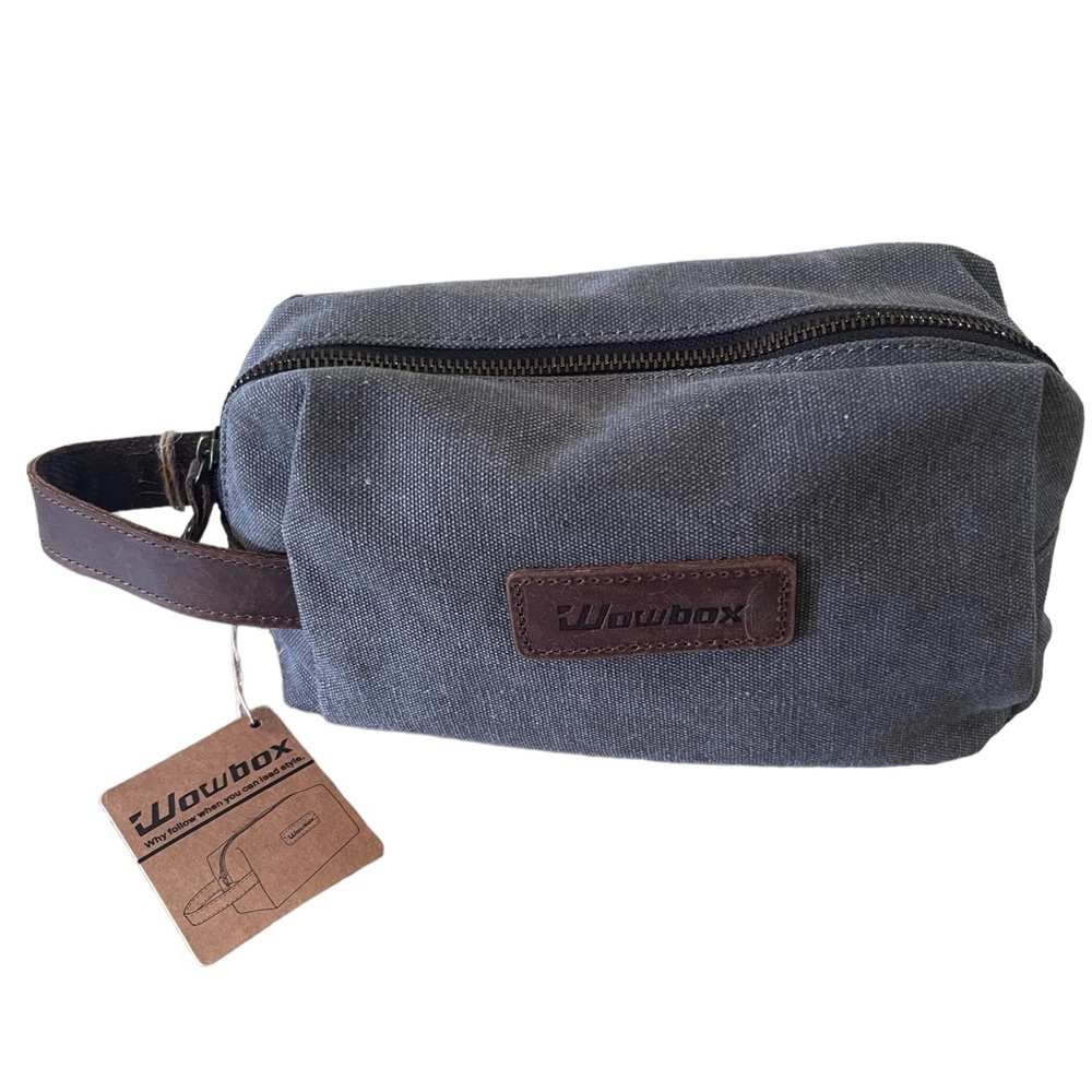NWT Wowbox Toiletry Bag